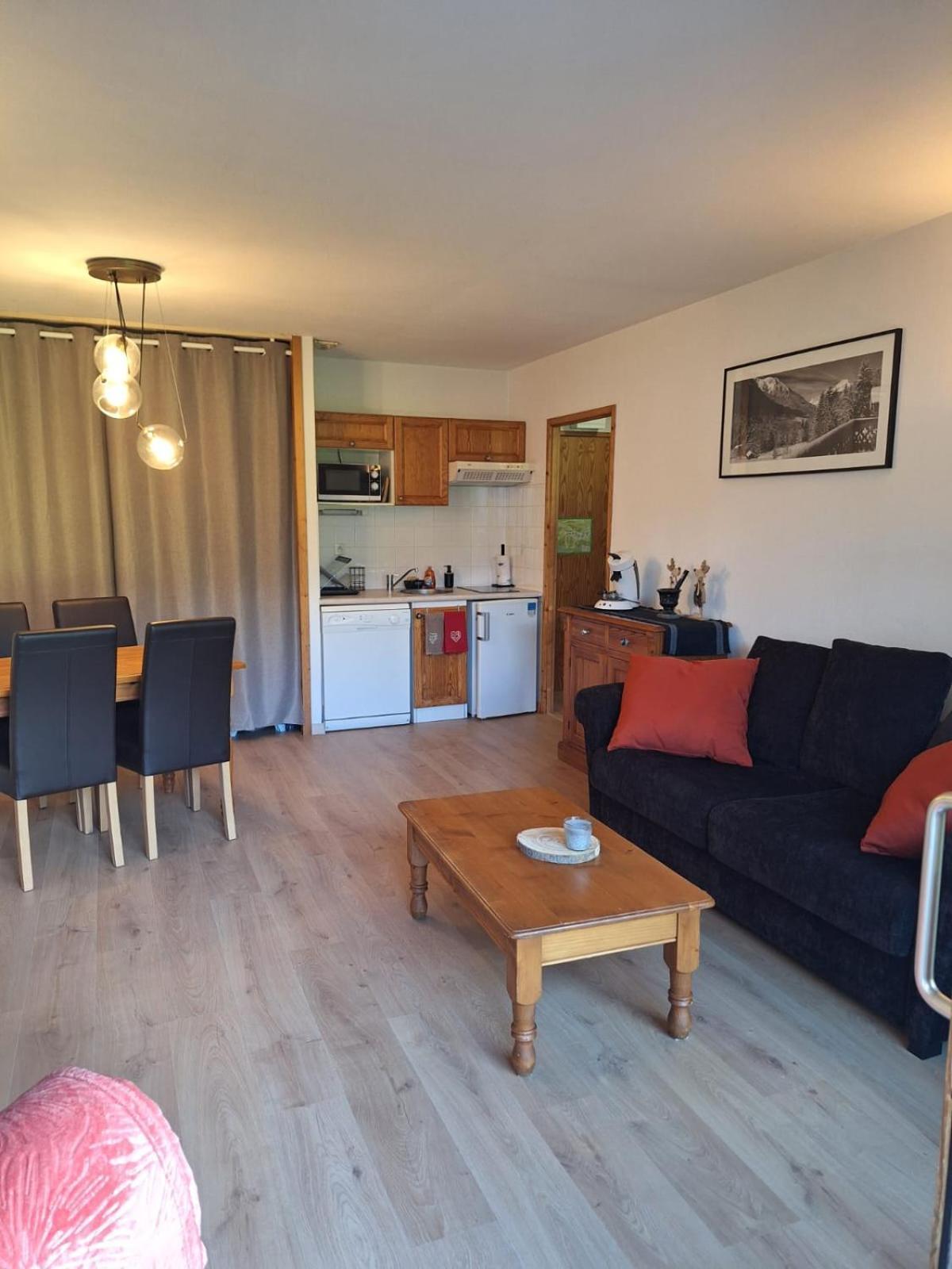 Tres Bel Appartement Lumineux A Самоен Экстерьер фото